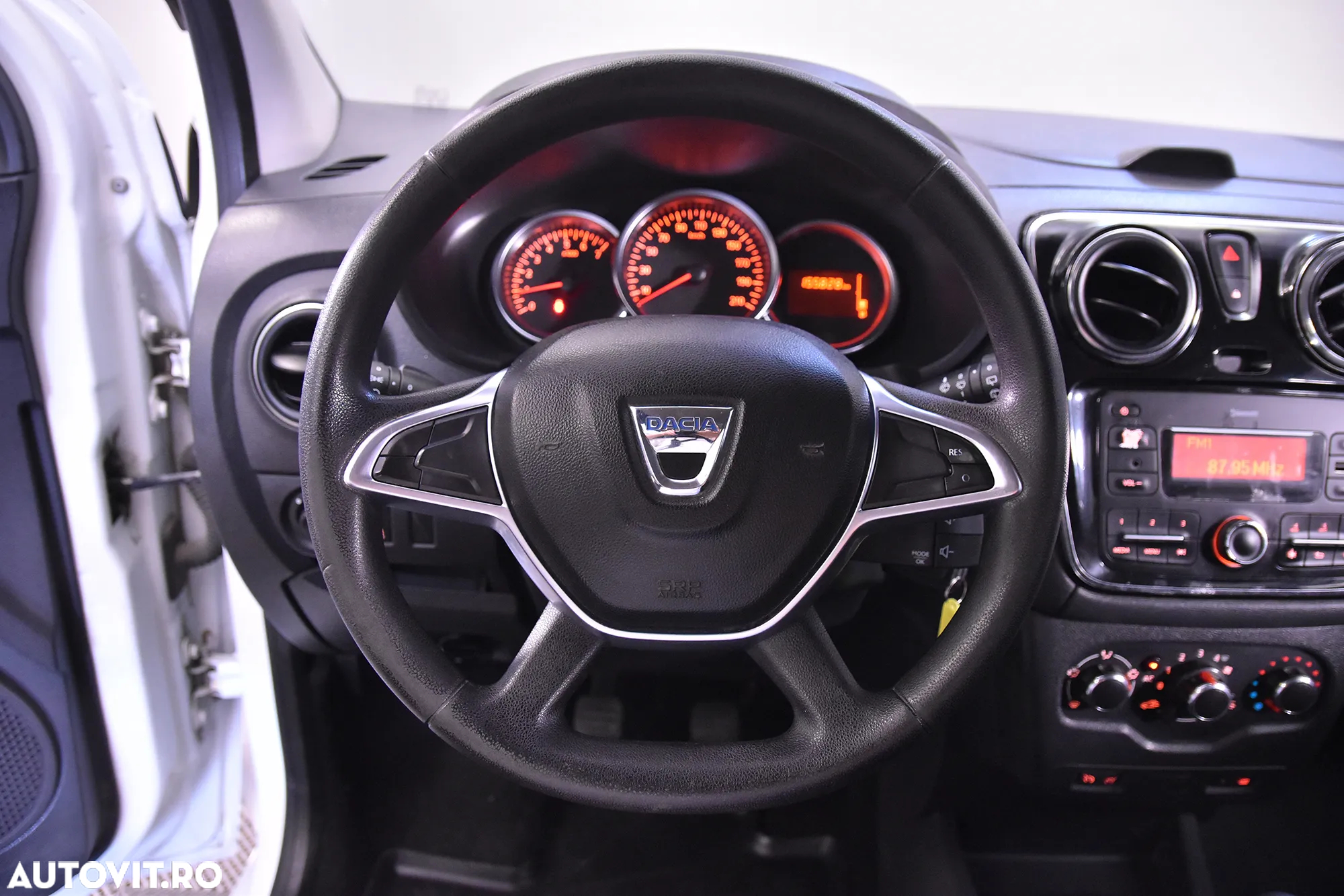 Dacia Lodgy - 16