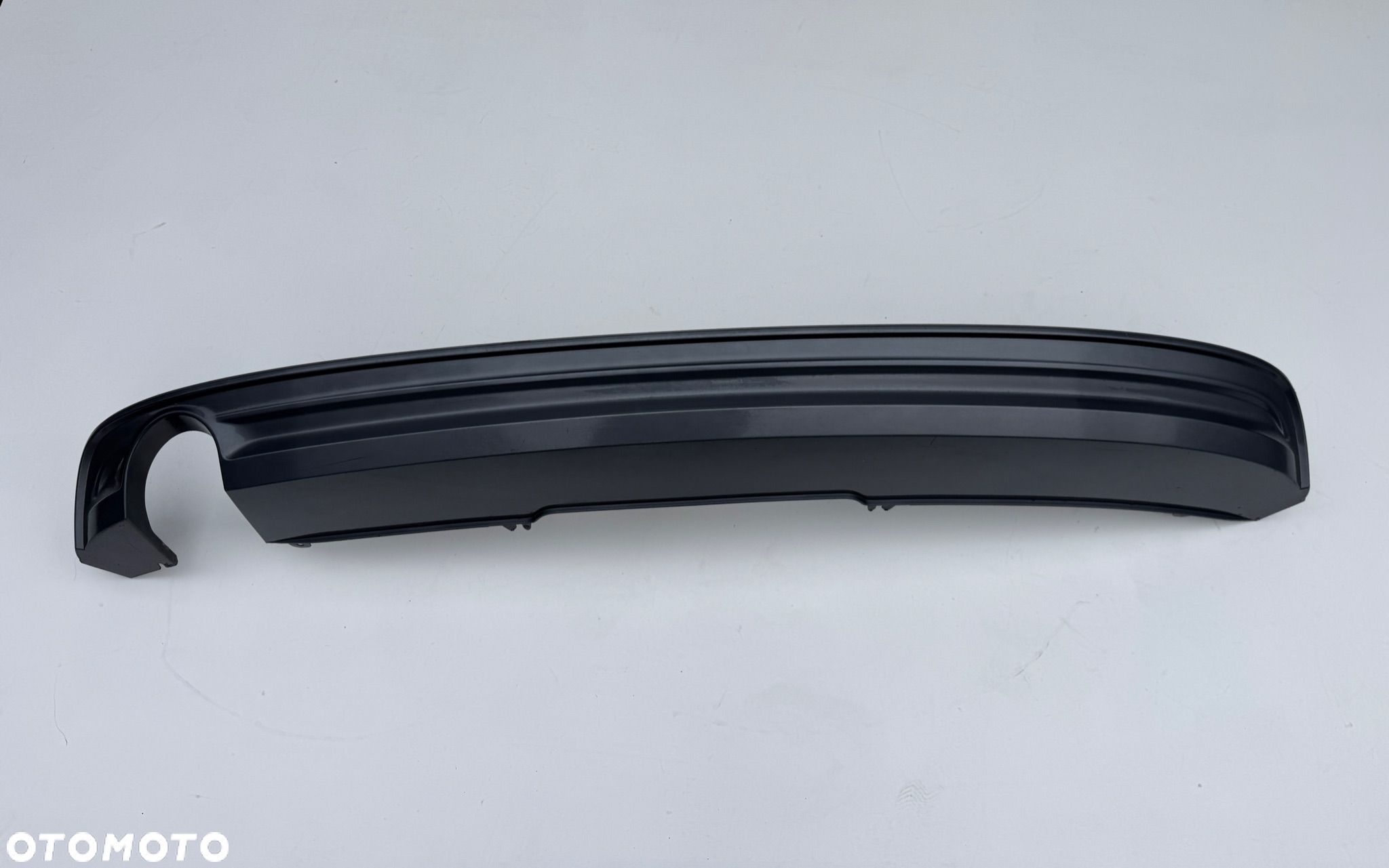 Dokładka zderzaka tylnego 8W0807521L RP5 AUDI A4 B9 8W S-line - 1