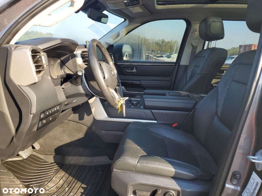 Toyota Tundra - 7
