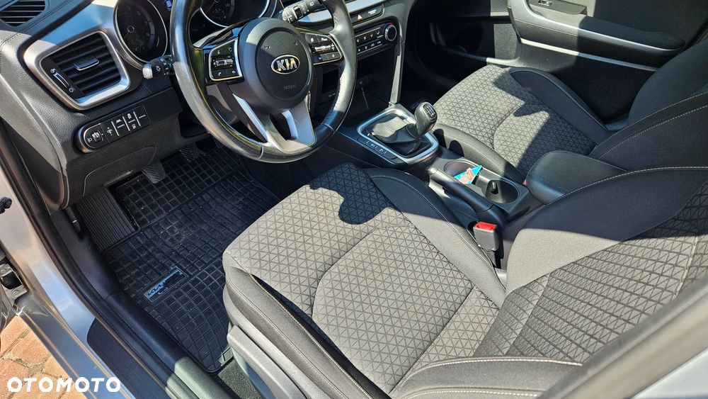 Kia Ceed 1.0 T-GDI M - 8