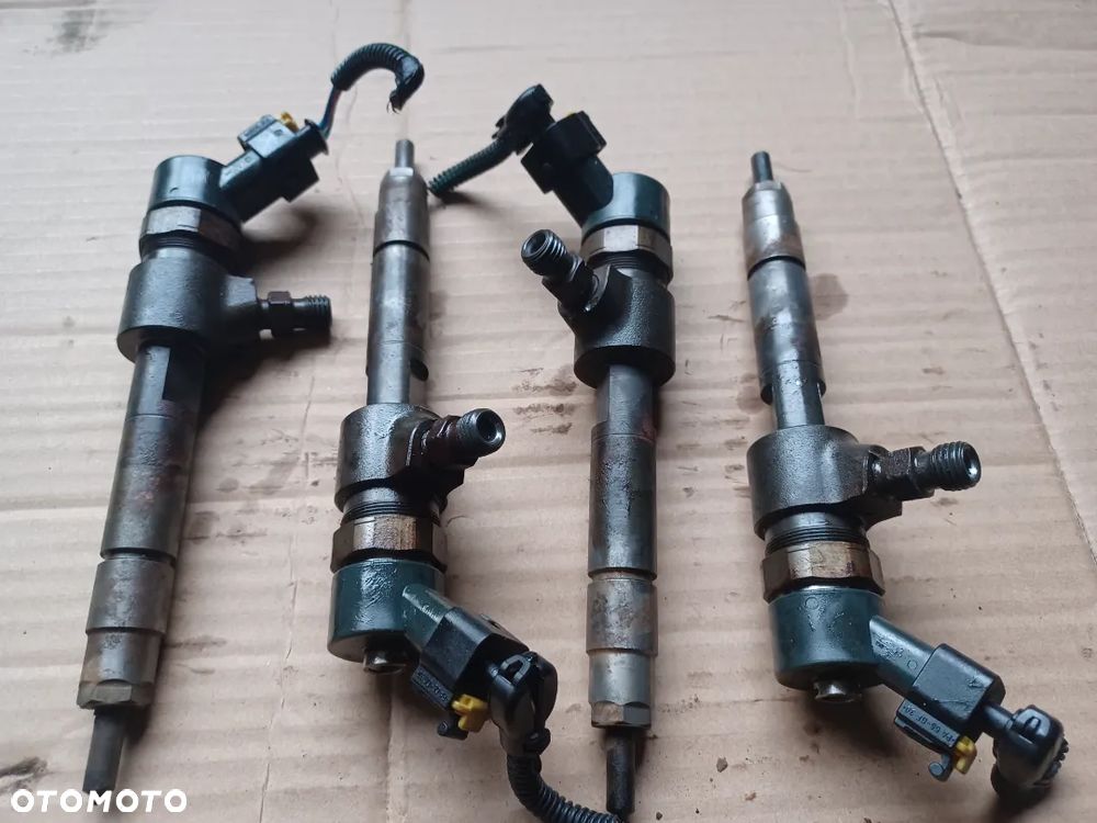 WTRYSKI OPEL 1.9 CDTI 0445110165 - 1