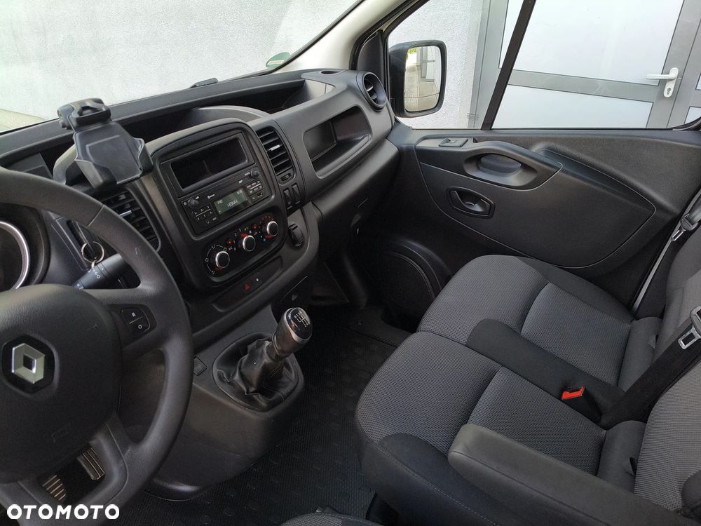 Renault TRAFIC PO LIFTINGU 2.0 DCI (120KM) 6-BIEGÓW (L2H1) LONG KLIMA STAN IDEALNY BEZWYPADKOWY NIE MA RDZY SERWIS KM DO KOŃCA ! ! ! - 16