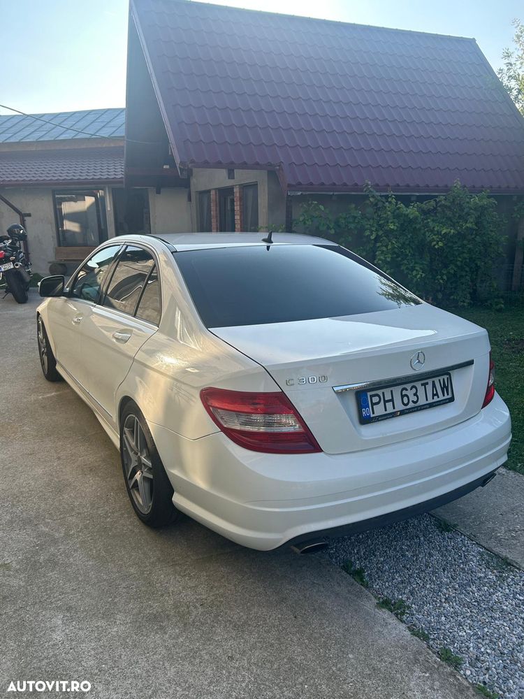 Mercedes-Benz C 300 4-Matic - 1