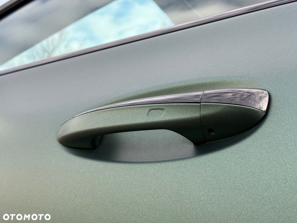 Mercedes-Benz AMG GT 43 4-Matic+ - 11