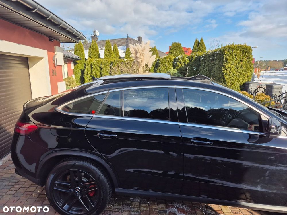 Mercedes-Benz GLE 350 d 4-Matic - 27
