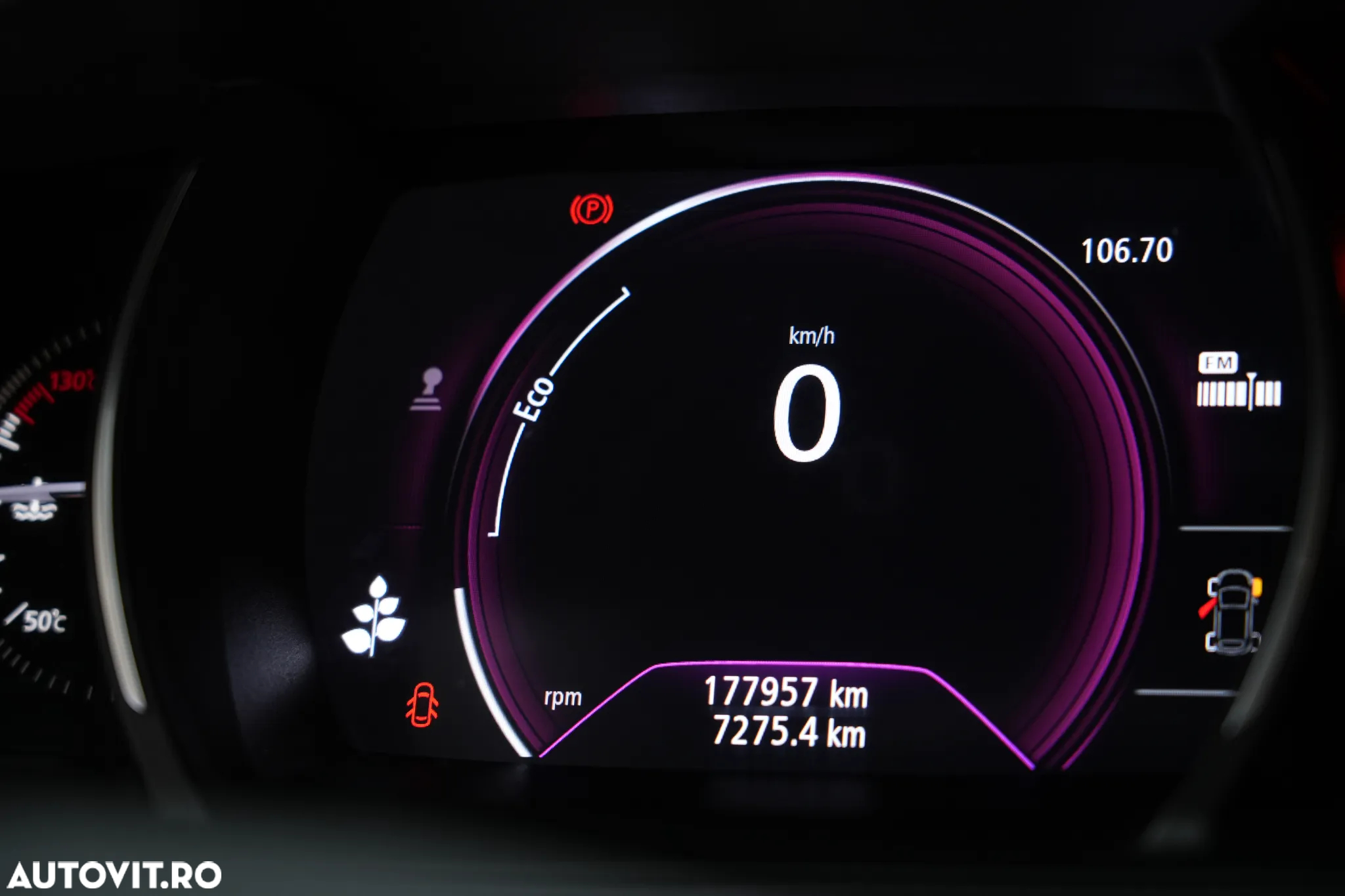 Renault Megane TCE GPF Zen - 24