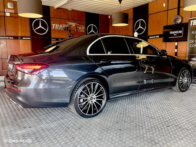 Mercedes-Benz E 300 - 43