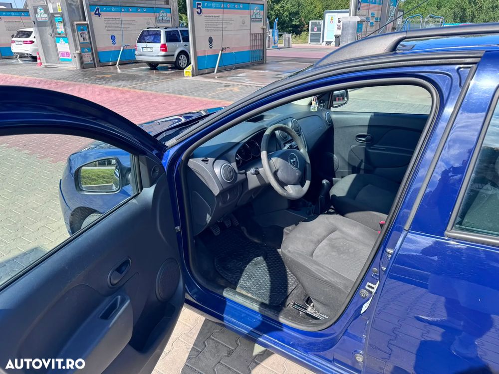 Dacia Logan 1.2 Ambiance - 9