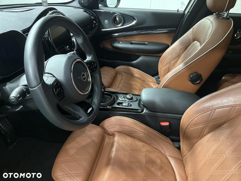 MINI John Cooper Works ALL4 sport - 11