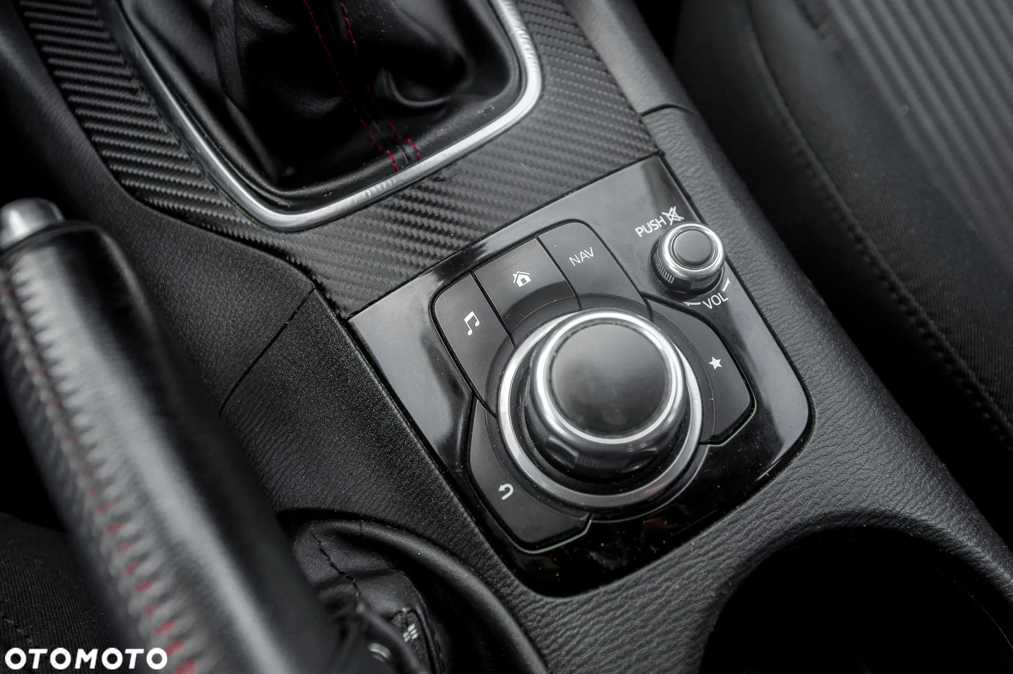 Mazda 3 SKYACTIV-D 150 Sports-Line - 32