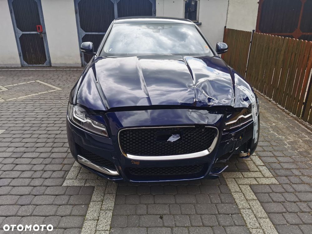 Jaguar XF 25t AWD Prestige - 20