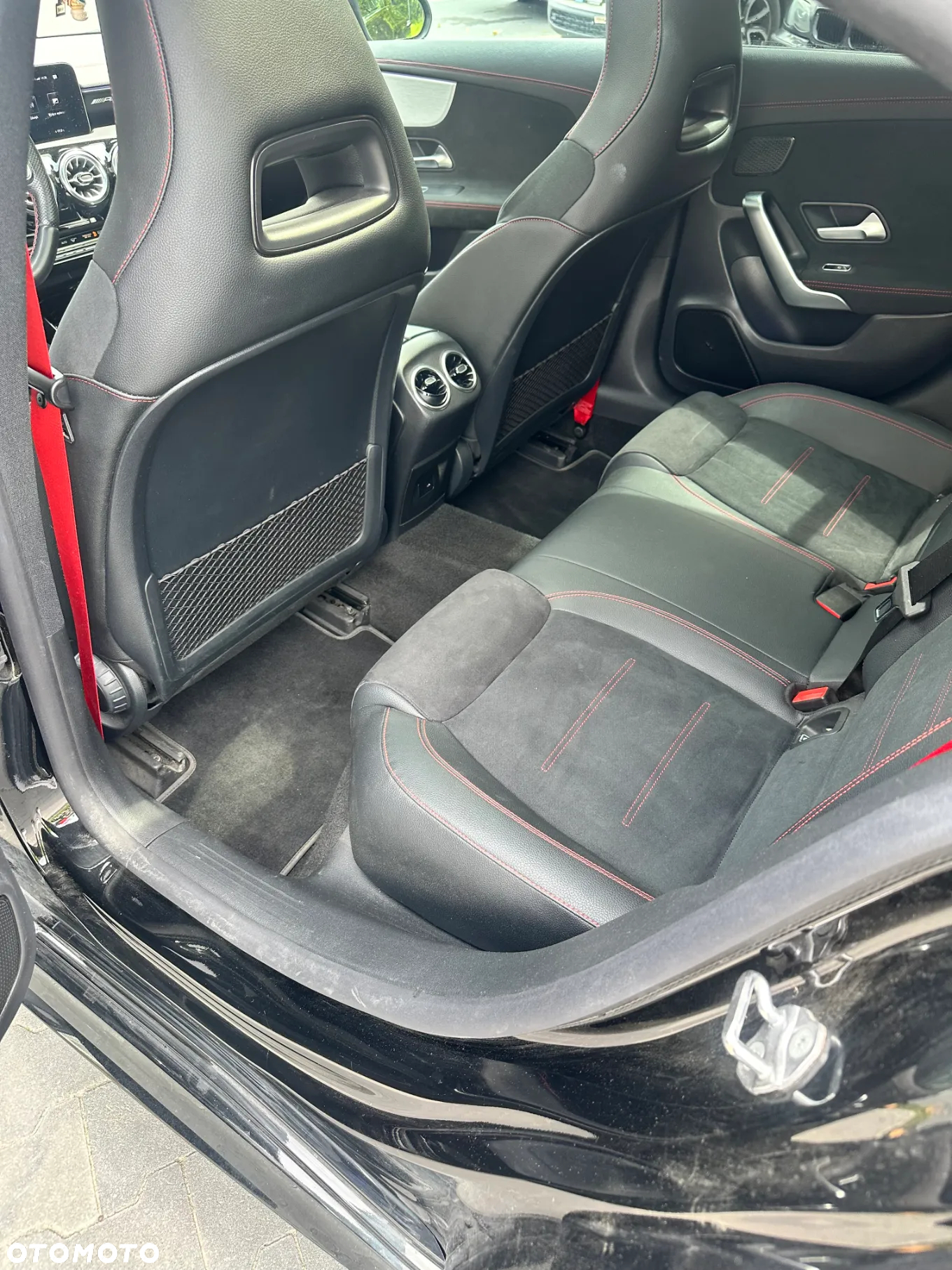Mercedes-Benz CLA AMG 35 4-Matic 7G-DCT - 8