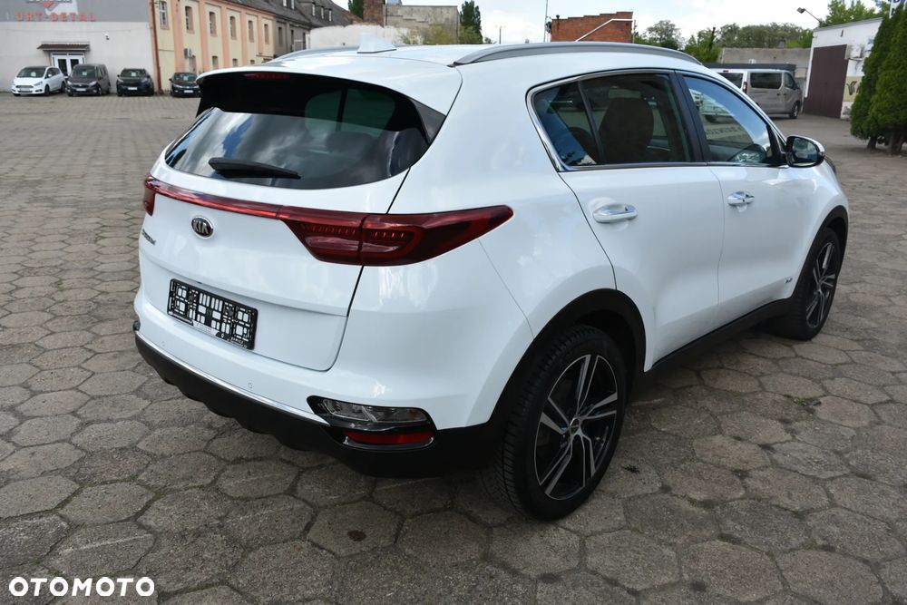 Kia Sportage 1.6 T-GDI AWD DCT PLATINUM - 9