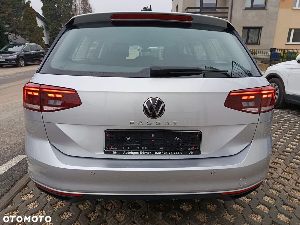 Volkswagen Passat 2.0 TDI SCR DSG - 27