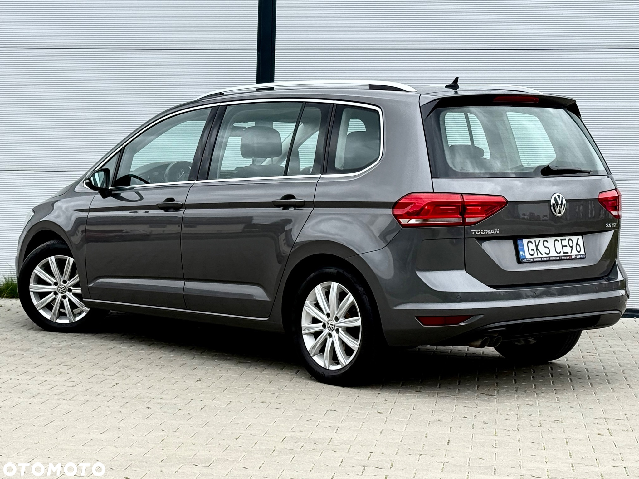 Volkswagen Touran 2.0 TDI SCR DSG Highline - 14