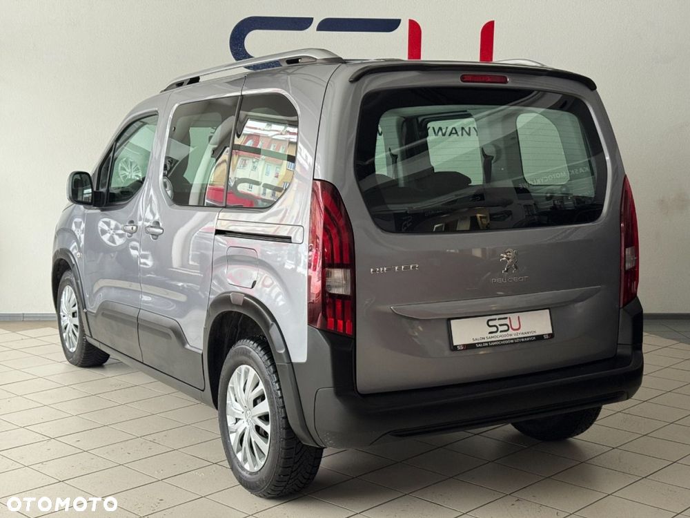 Peugeot Rifter - 15