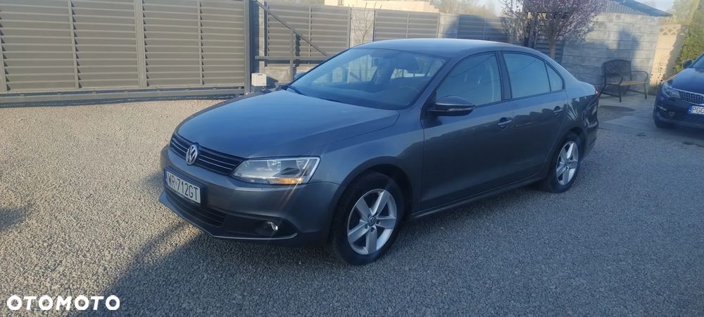 Volkswagen Jetta 1.4 TSI Comfortline - 12