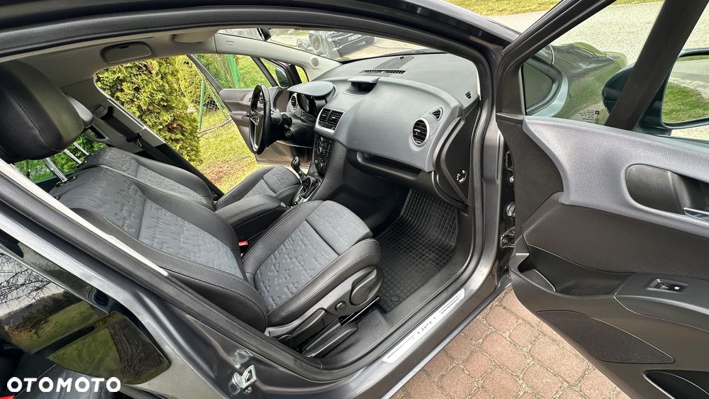 Opel Meriva 1.4 Innovation - 29