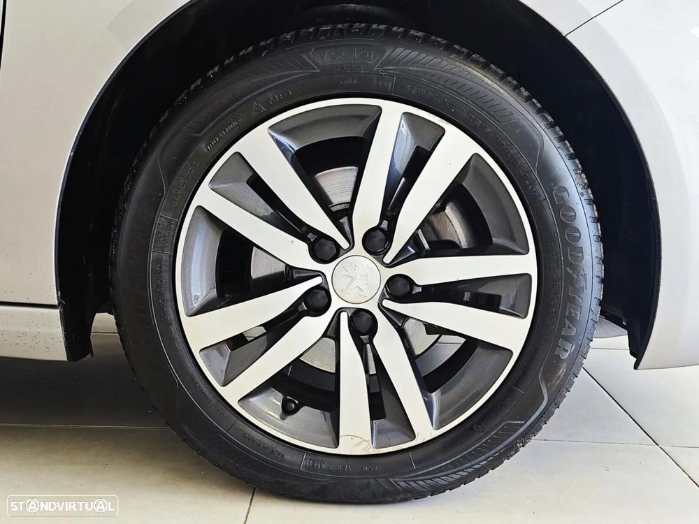 Peugeot 308 PureTech 130 EAT8 Allure Pack - 21