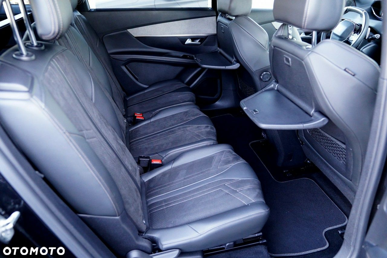 Peugeot 5008 - 23