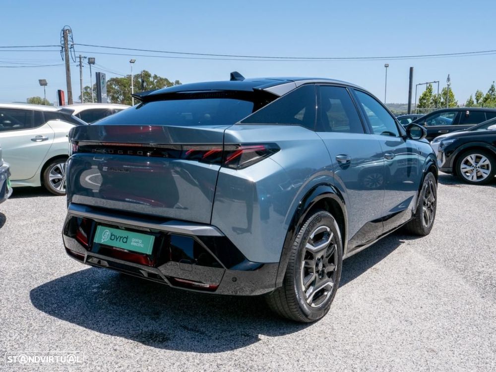 Peugeot E-3008 73 kWh GT - 17