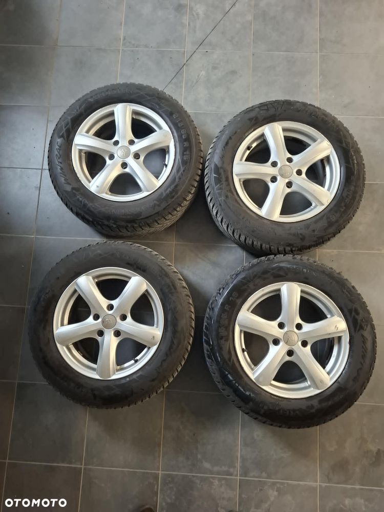 Nissan Qashqai+2 1.6 Acenta - 10