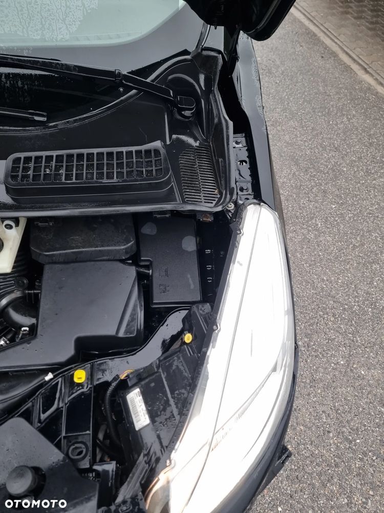 Ford Kuga 2.0 TDCi 4x4 Black & Silver - 33
