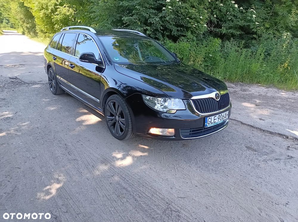 Skoda Superb 2.0 TDI Platinum DSG - 2