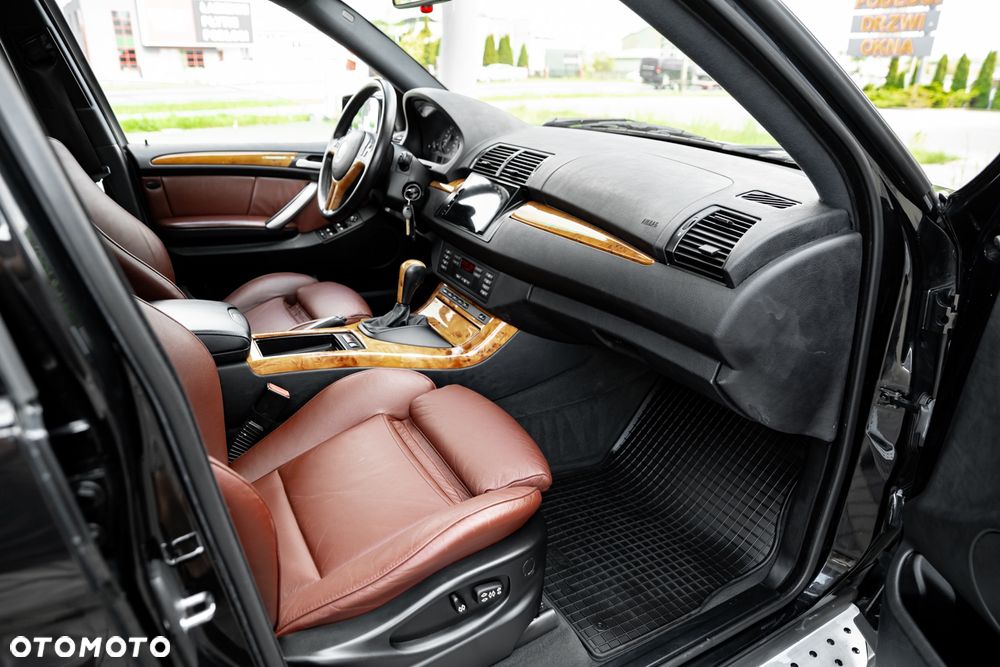 BMW X5 3.0 i - 23