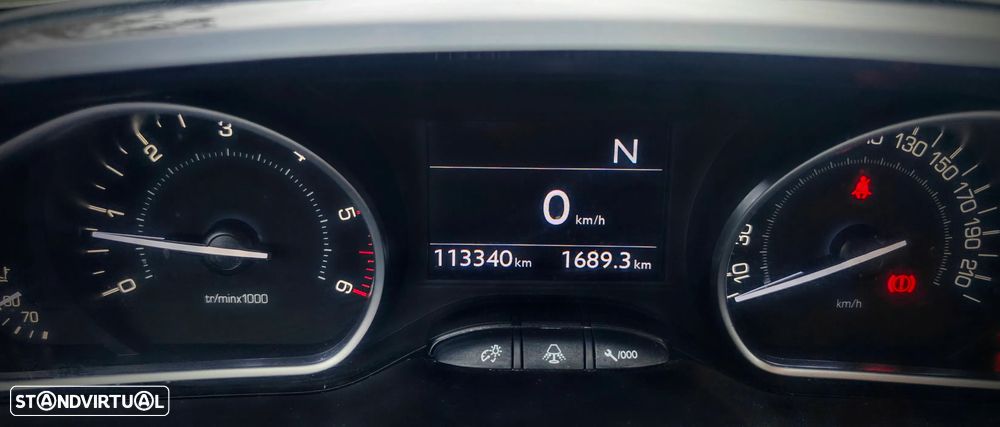 Peugeot 2008 e-HDi FAP 92 ETG6 STOP & START Allure - 5