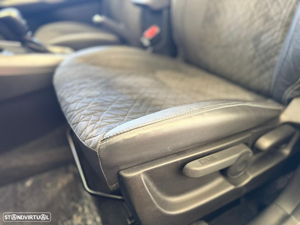 Suzuki Vitara 1.5L AGS GLX 4WD Strong Hybrid - 32