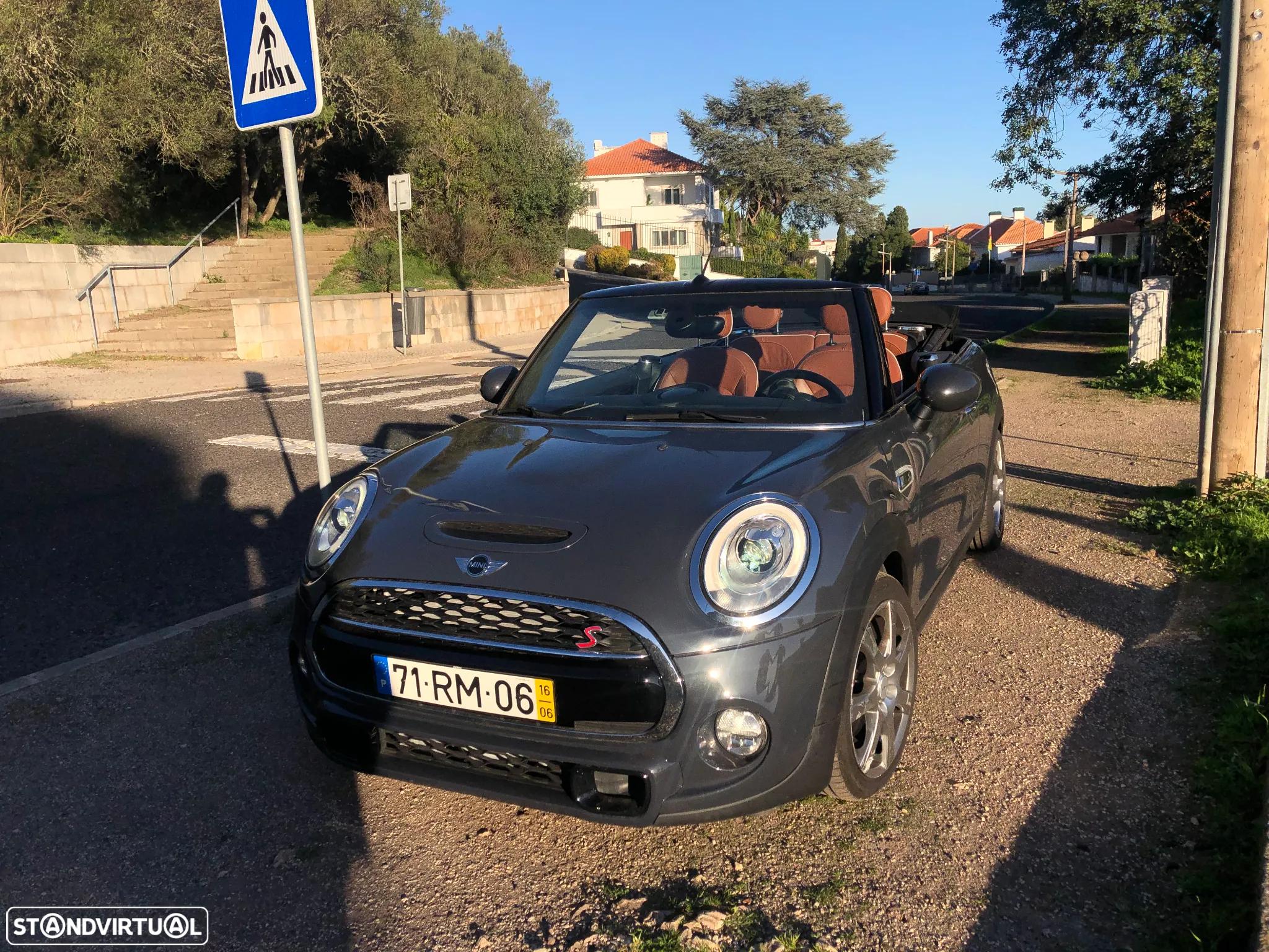 MINI Cabrio Cooper SD Auto - 12