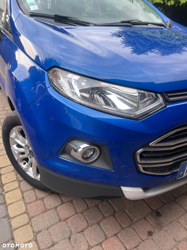 Ford EcoSport 1.5 TDCi TITANIUM - 3