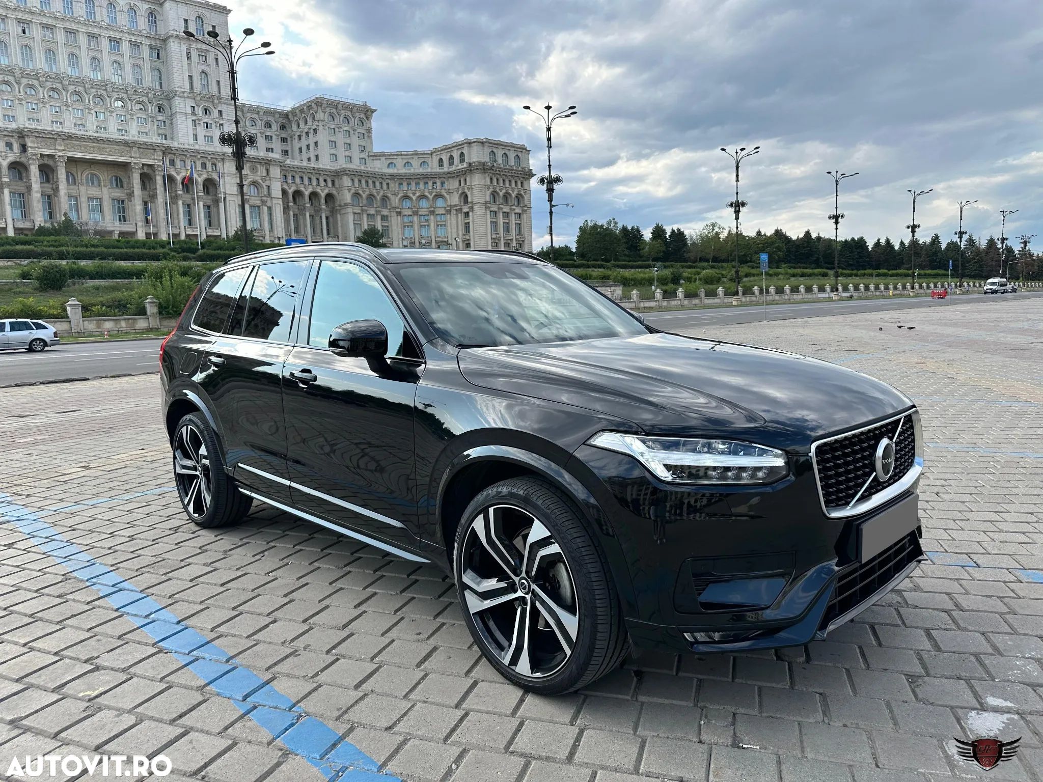 Volvo XC 90 T6 AWD 5 locuri R-Design - 1