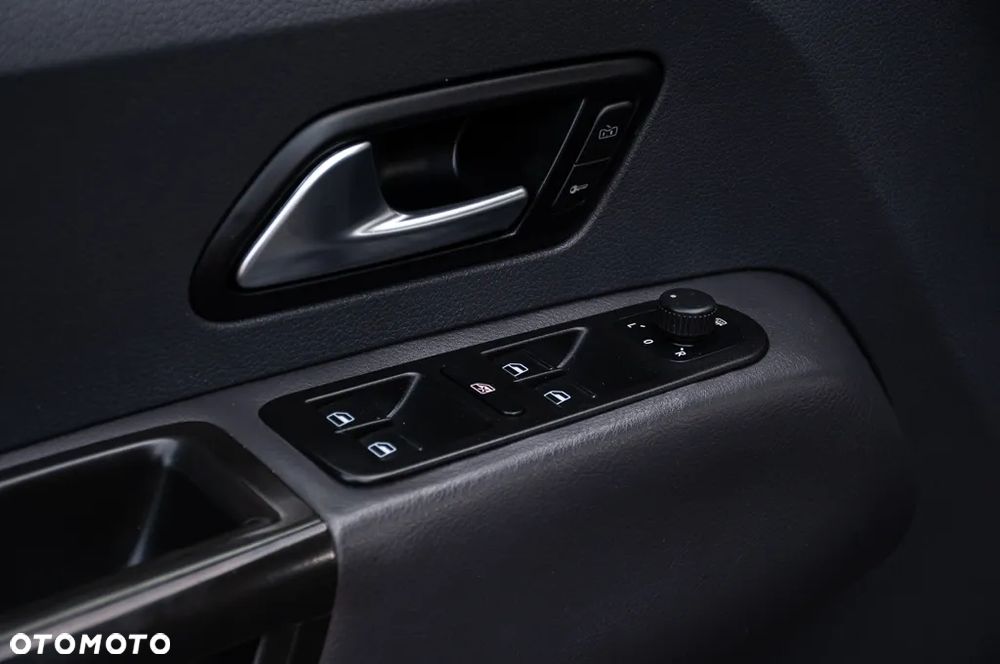 Volkswagen Amarok 2.0 BiTDI 4MOTION BMT Dark Label - 16