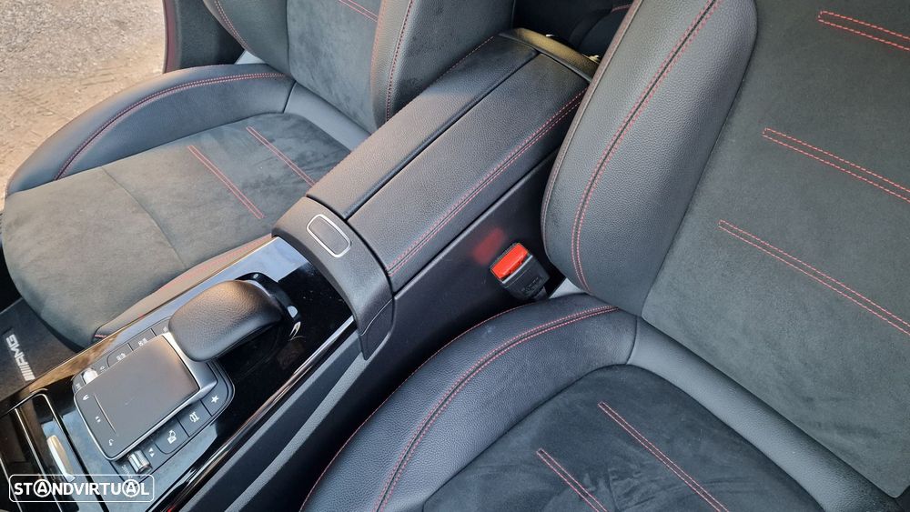 Mercedes-Benz CLA 250 e Shooting Brake AMG Line - 31