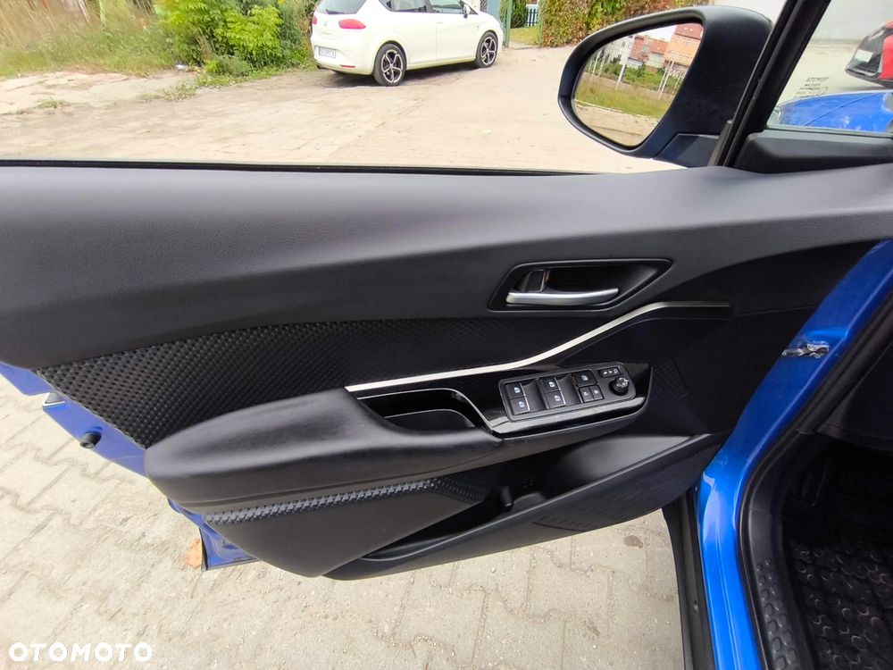 Toyota C-HR 1.8 Hybrid GPF Selection - 13