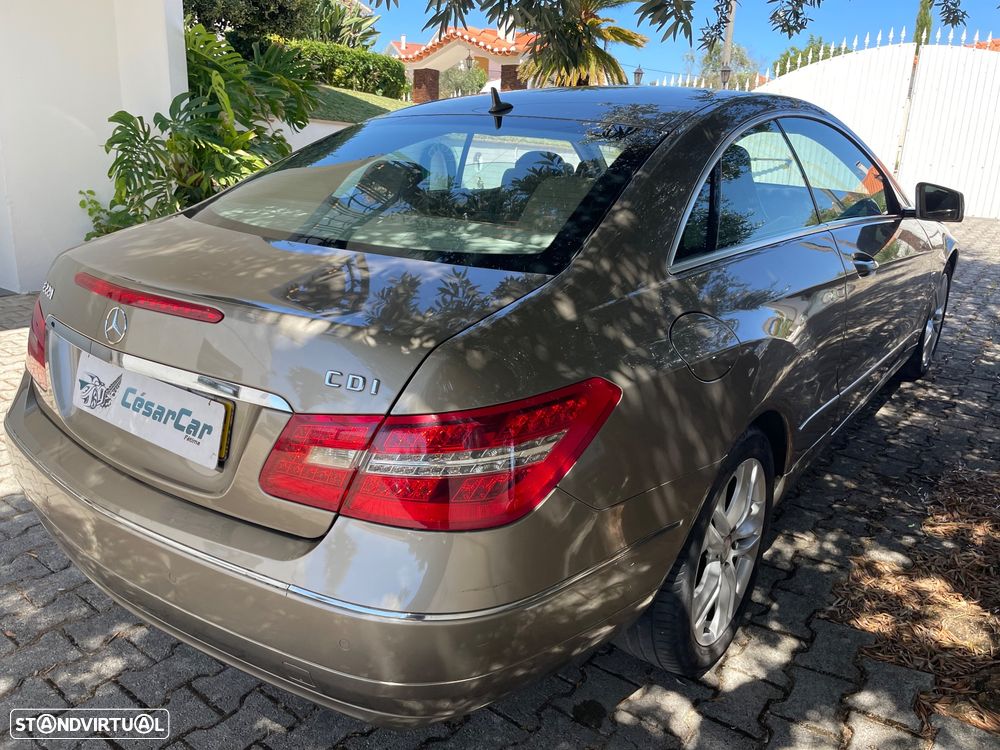 Mercedes-Benz E 220 - 15