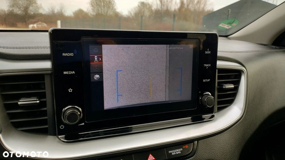 Kia Ceed 1.5 T-GDI M - 9