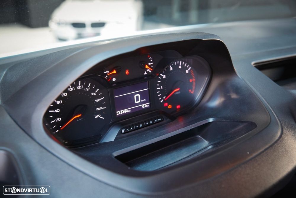 Peugeot Partner 1.5 BlueHDi Pemium Longa - 14