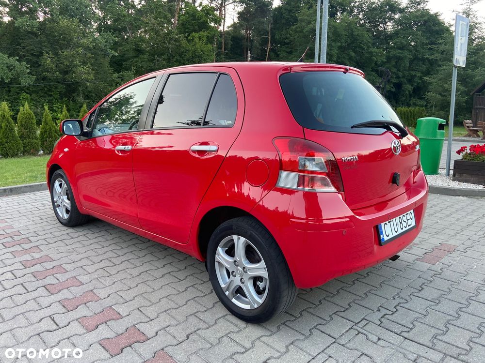 Toyota Yaris 1.33 Prestige - 4