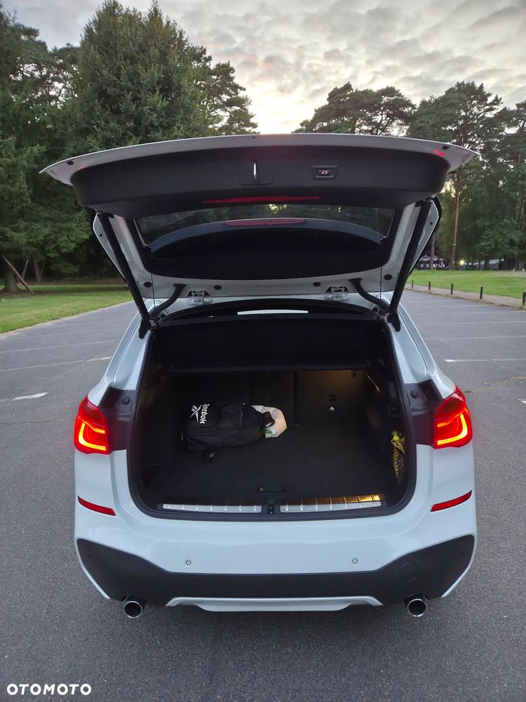 BMW X1 xDrive20i M Sport - 17