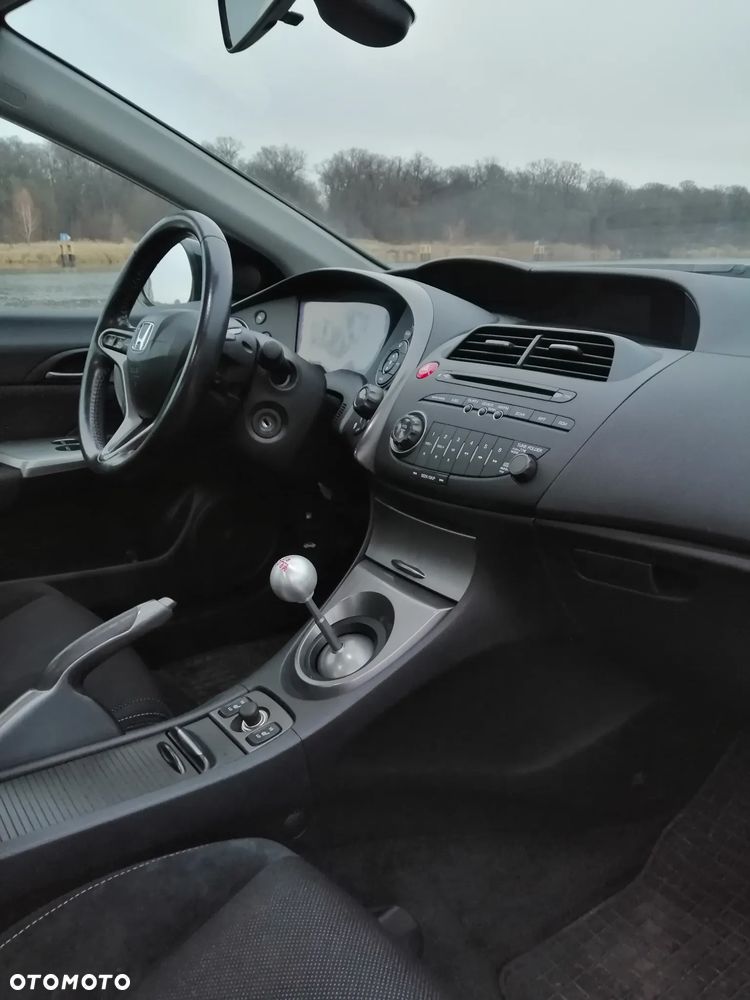 Honda Civic 1.4 i-VTEC Type S - 10