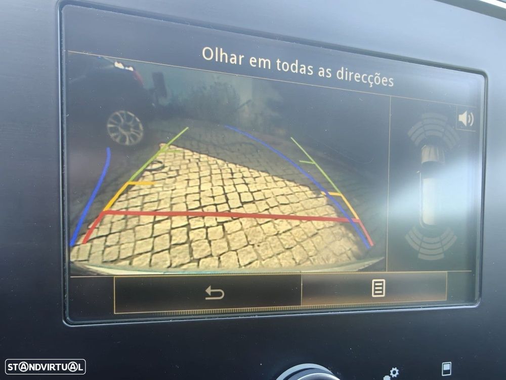 Renault Mégane Sport Tourer 1.5 dCi Zen ECO - 14