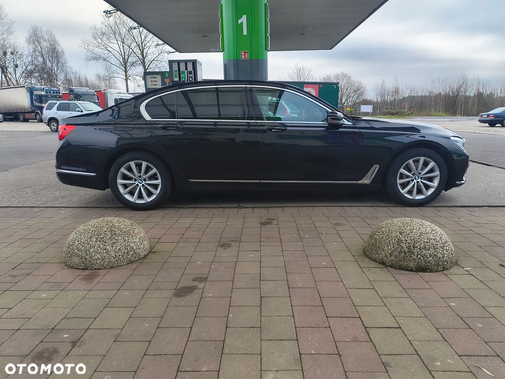 BMW Seria 7 ver-740ld-xdrive - 31