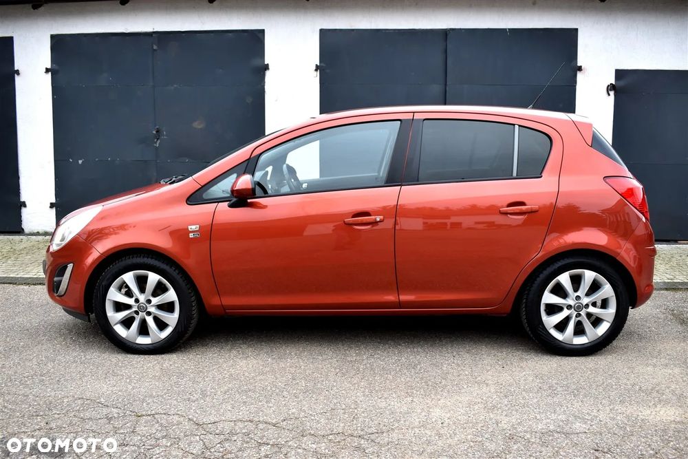 Opel Corsa 1.2 16V Innovation 110 Jahre - 8