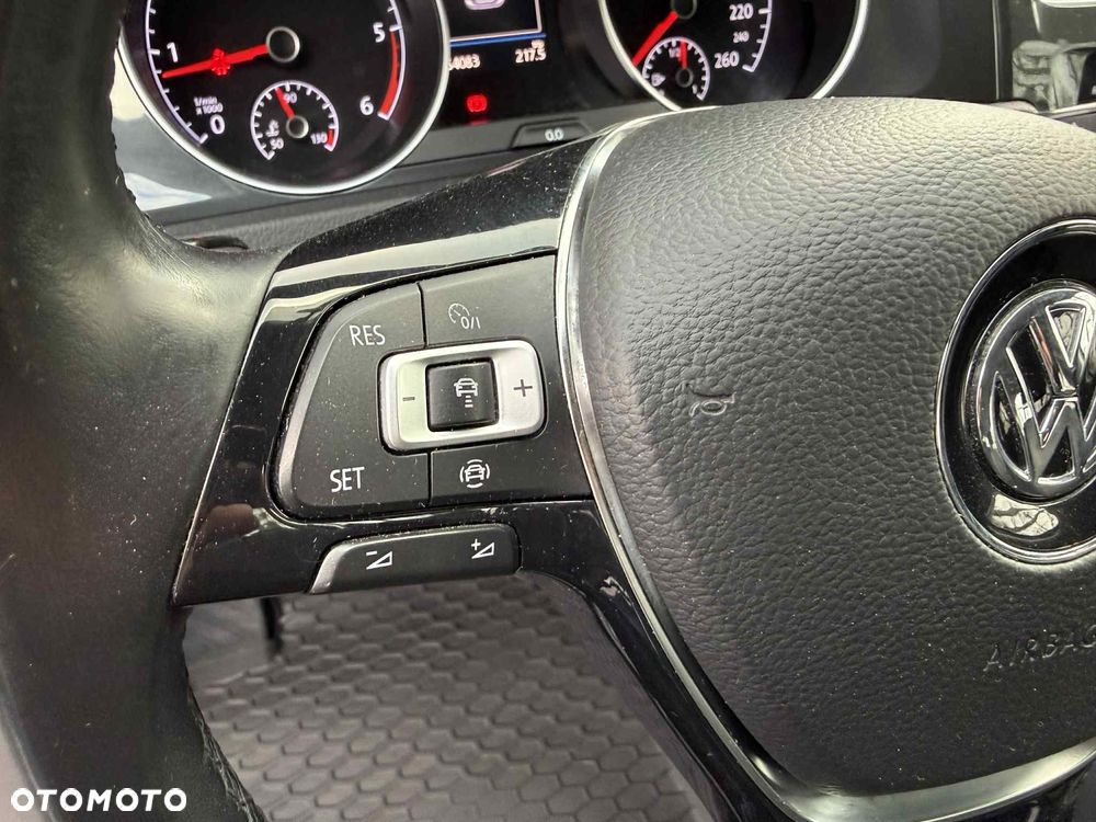 Volkswagen Golf 1.6 TDI BMT Comfortline - 9