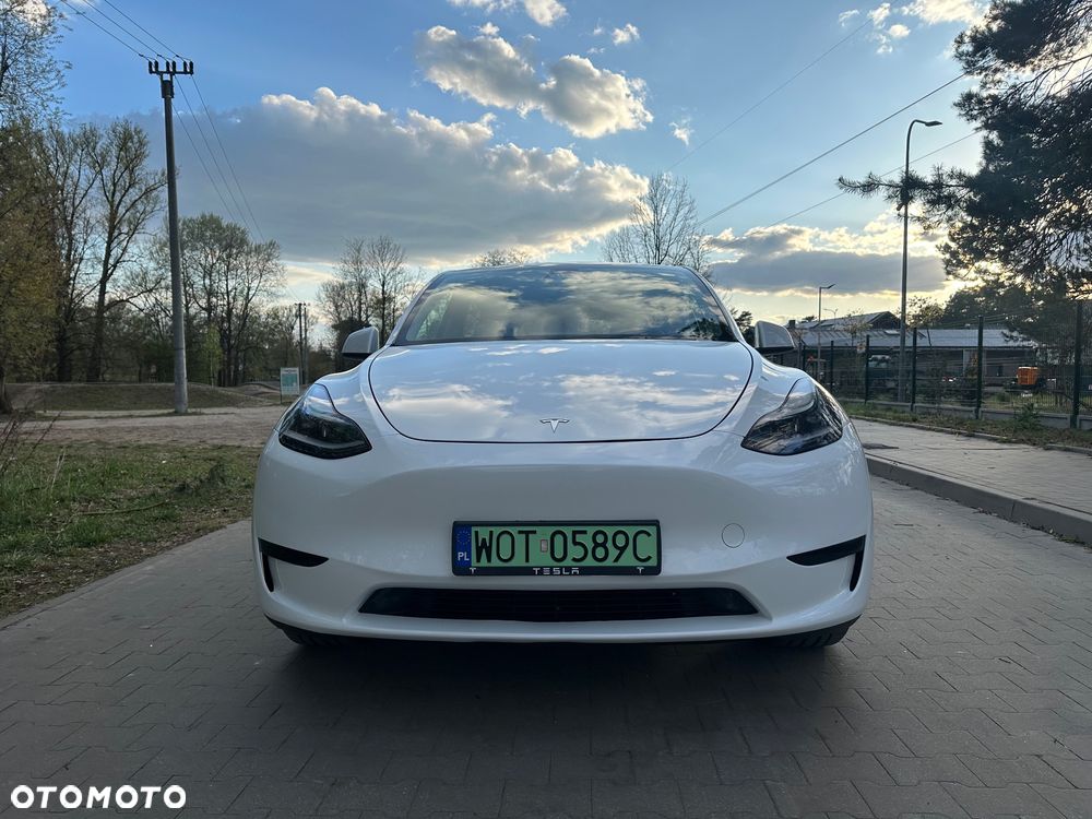 Tesla Model Y 79kWh Long Range RWD - 2