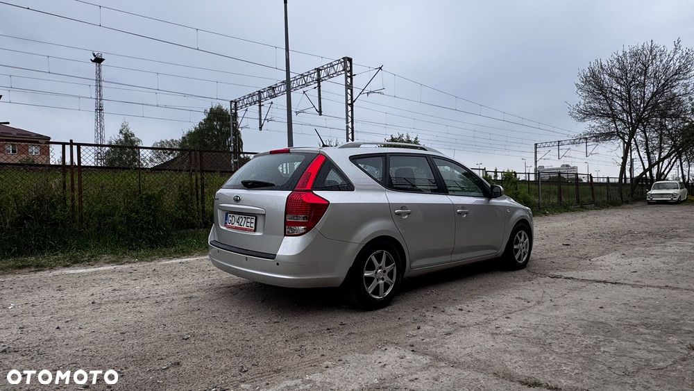 Kia Ceed 1.6 Comfort - 5