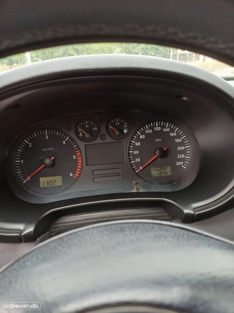 SEAT Leon 1.9 TDI Sport - 8